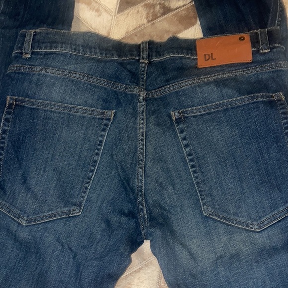 Jeans - Picture 4 of 6